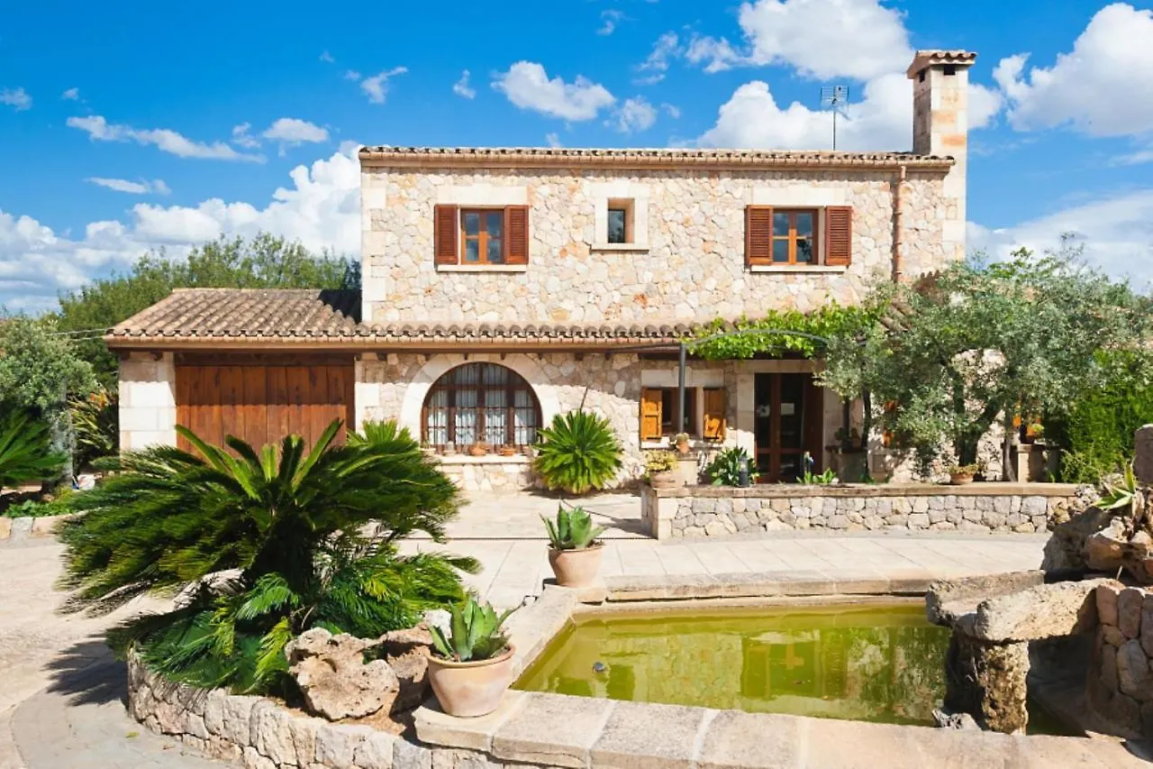 Vila Finca Can Fonoll Llubí 0*,  Španělsko