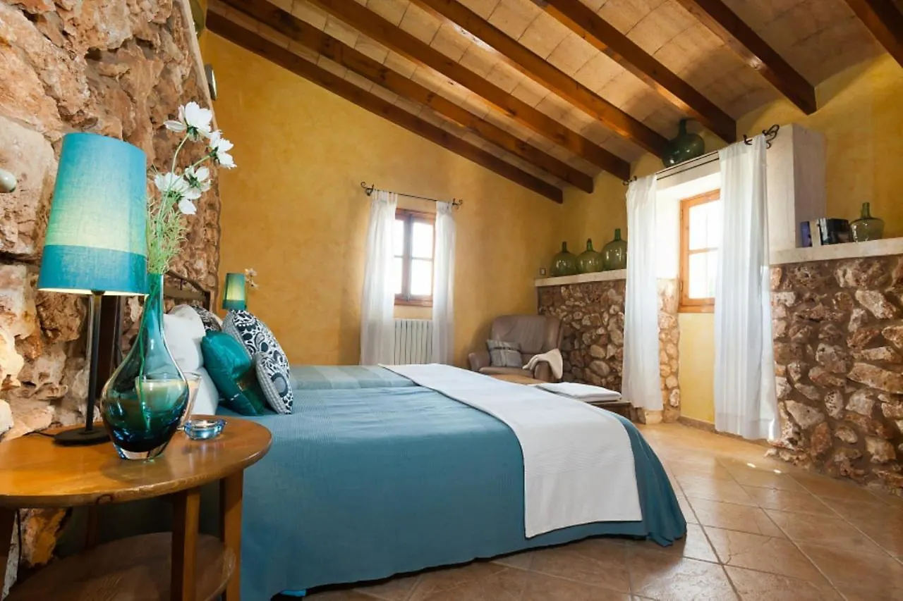 Vila Finca Can Fonoll Llubí 0*,